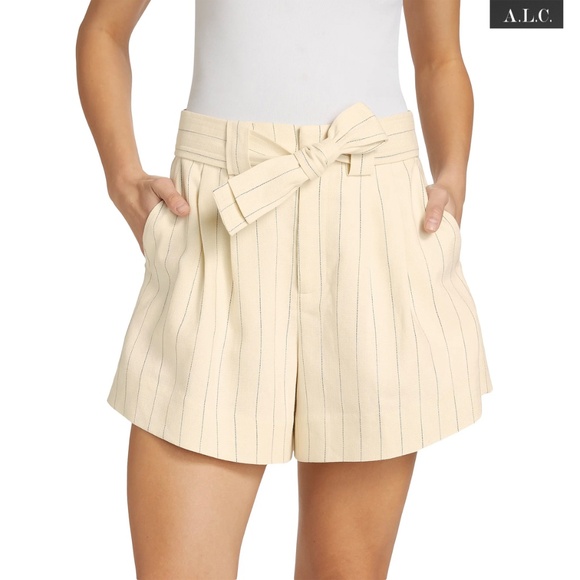 A.L.C. NWT DEMPSEY PINSTRIPE TIE WAIST CREAM/BLACK STRIPE SHORTS. SIZE 4